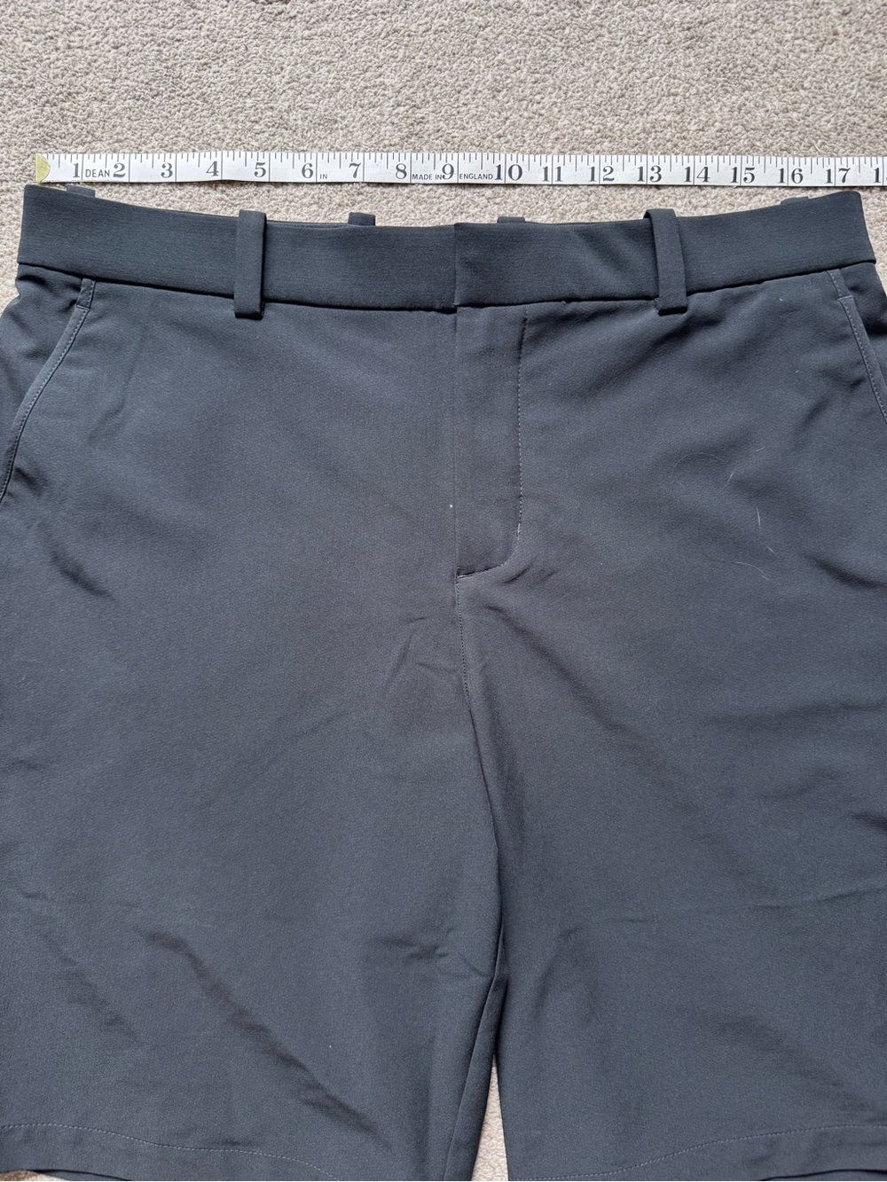 Mens Nike Dri Fit 10” Premium Golf Shorts Size 34 Black Like New - Picture 6 of 9